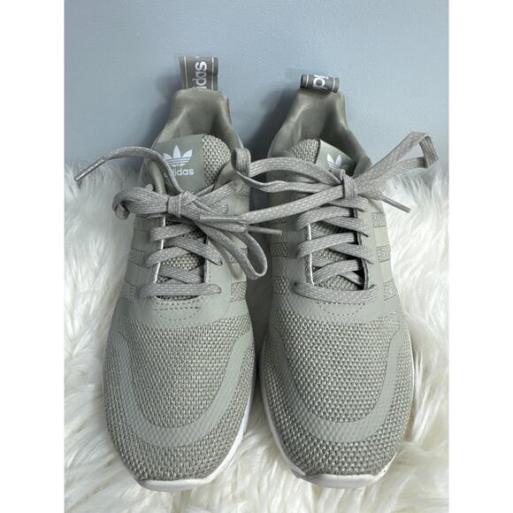 Adidas Gray Sneakers Women or Youth size 4.5 Gray White Unisex - Picture 3 of 10